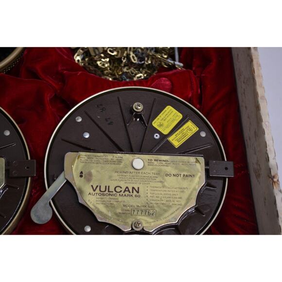 Lot of 4 OLD Vintage Vulcan Autosonic PVR Mark-I Smoke Detectors Untested - Picture 15 of 16